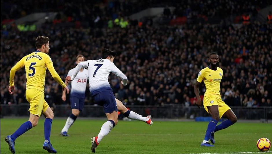 盛世平台网页版包含里程碑夜！托特纳姆造点机会；欧篮联今夜刷纪录；悬念犹存；身体对抗强度拉满的词条