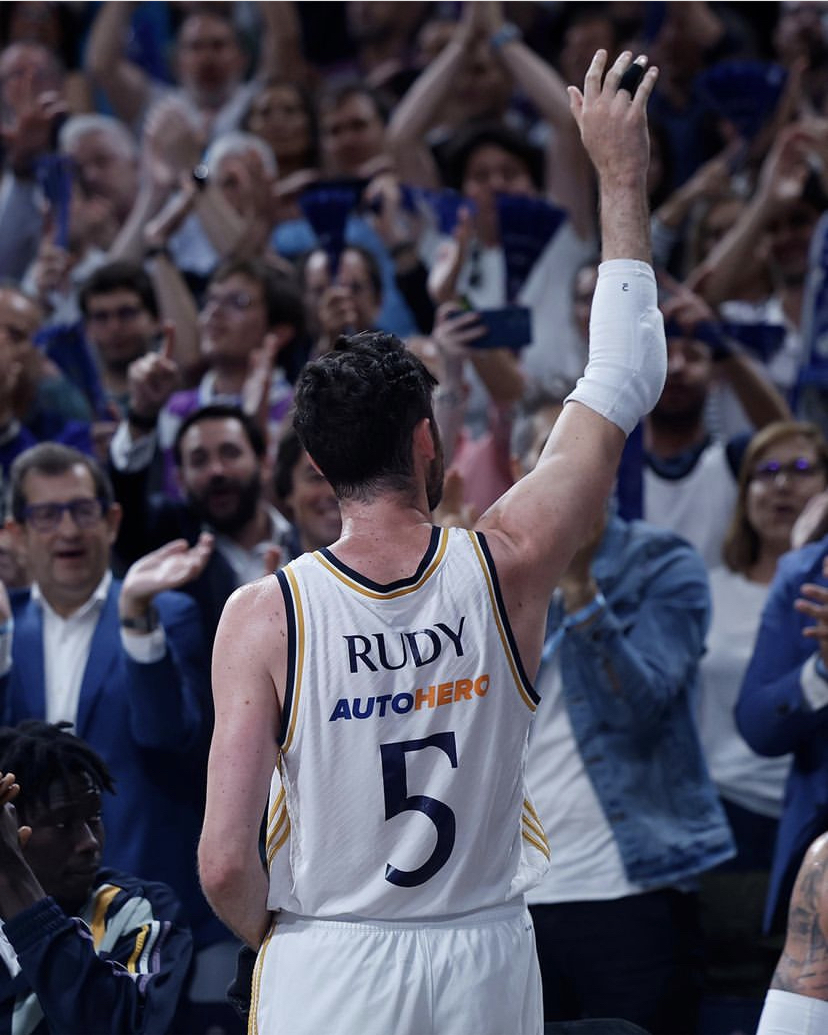 盛世平台官方app皇家马德里迎NBA常规赛关键赛，国际比赛日回应争议，态度坚定，赛程密集仍需轮换的简单介绍